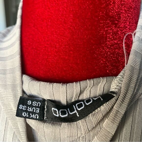 BOHOO GRAY RIBBED MIDI DRESS - Picture 10 of 12